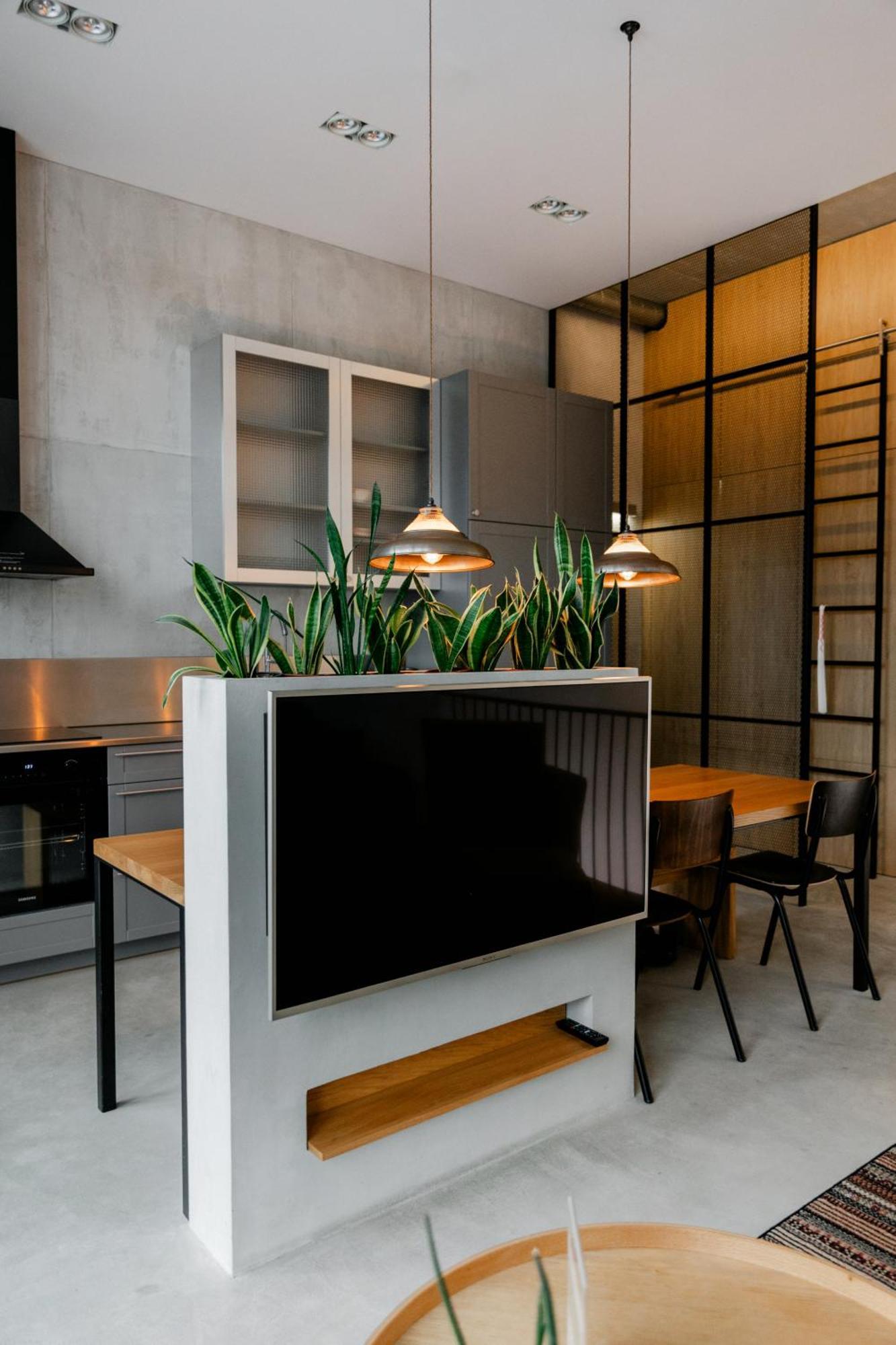 Modern And Spacious Loft Type Apartment 8 With Free Private Parking By "Owl Jazz Apartments" Kaunas Buitenkant foto