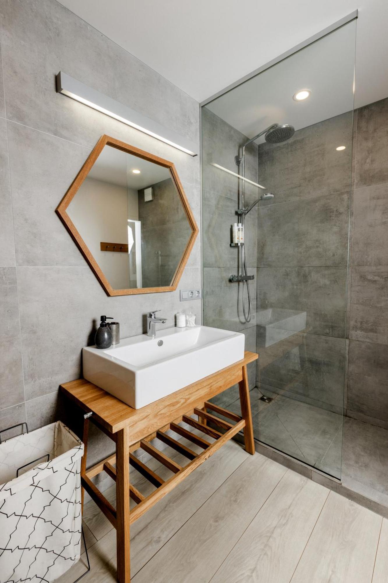 Modern And Spacious Loft Type Apartment 8 With Free Private Parking By "Owl Jazz Apartments" Kaunas Buitenkant foto